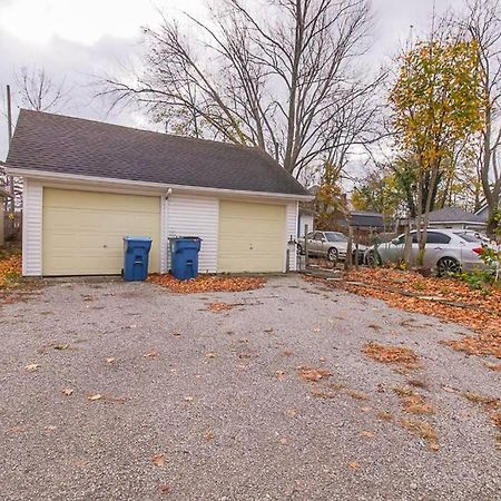 Lakeside Home In Lorain المظهر الخارجي الصورة